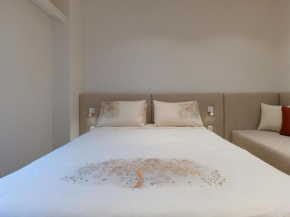 Luxury Living-Suite 5